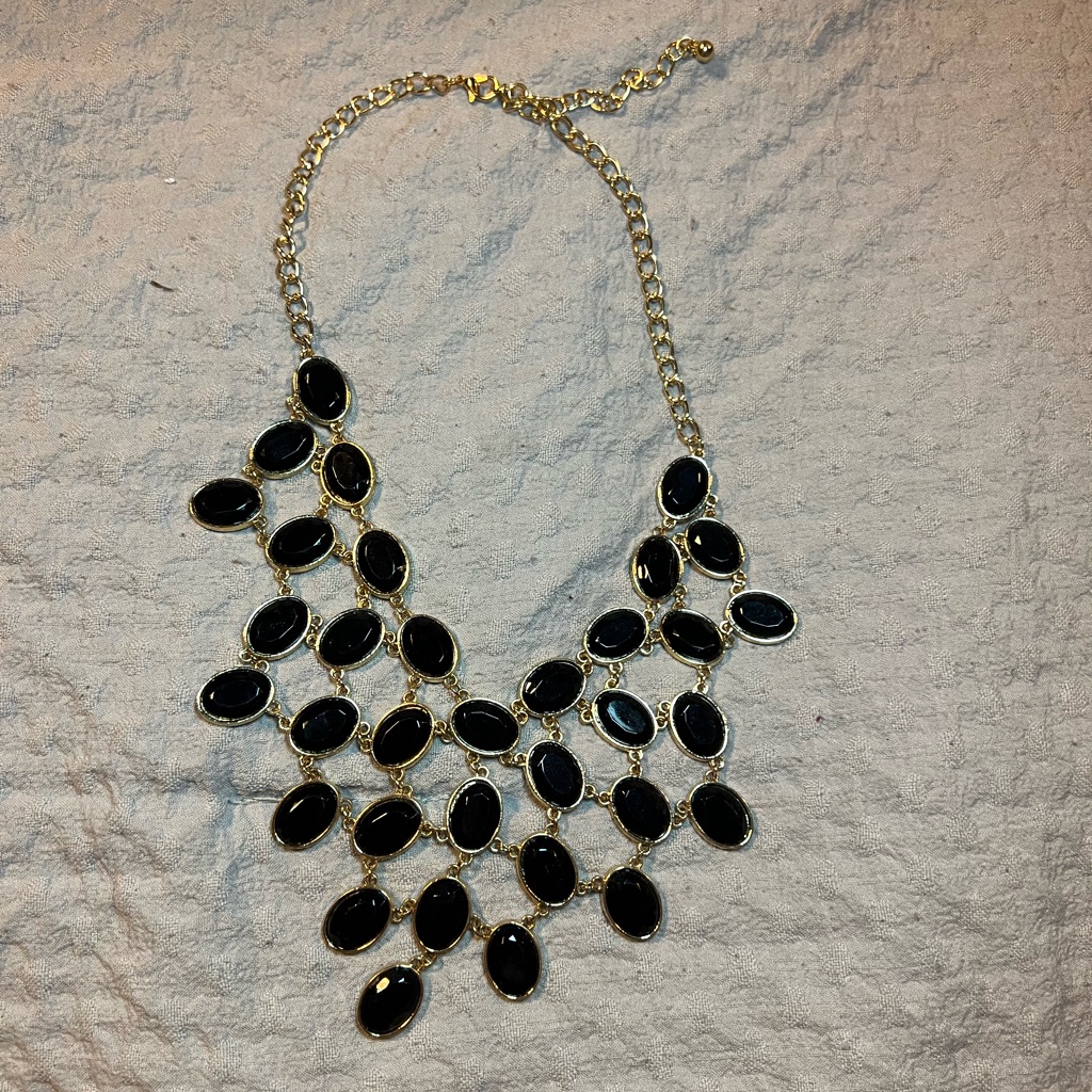 Necklace 10$